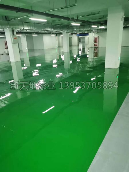 新天地漆業(yè)地下車庫停車場(chǎng)地坪漆施工案例